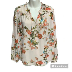 Violet & Claire size large peach floral long sleeve top ruffled collar